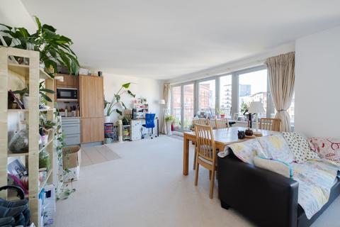 2 bedroom flat for sale, Eden Grove, London, N7