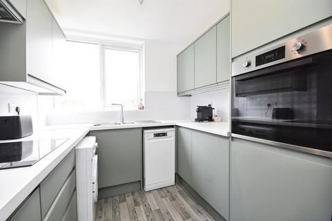 2 bedroom maisonette for sale, Wood Dale, Great Baddow, Chelmsford