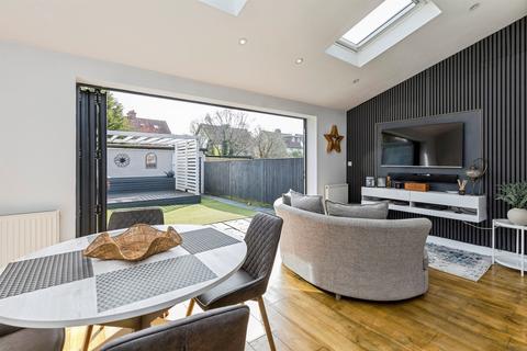 4 bedroom semi-detached house for sale, Sunnywood Drive, Haywards Heath