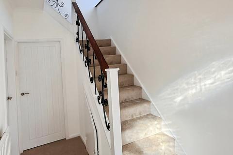 3 bedroom semi-detached house for sale, Woodnewton Drive, Evington, Leicester, LE5