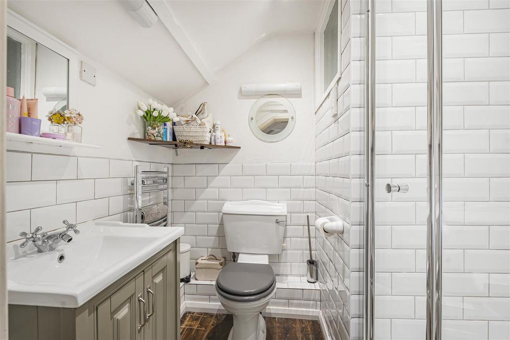 Ensuite