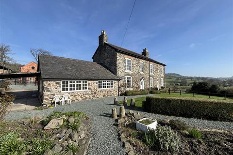 undefined, Llanfechain