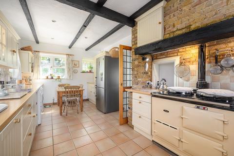 4 bedroom detached house for sale, Fir Grange Avenue, WEYBRIDGE, KT13