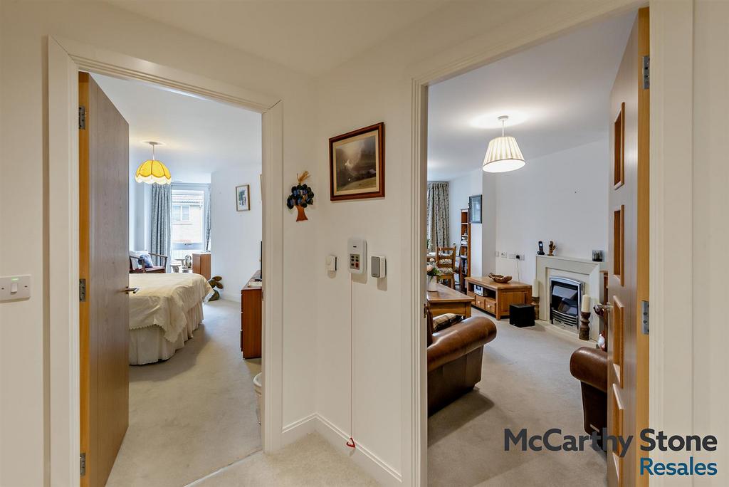 8683080-interior10-800.jpg