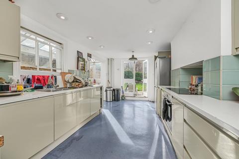 undefined, Mervan Road, London, SW2