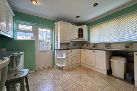 2 bedroom detached bungalow for sale, Southsea Avenue, Minster On Sea, Sheerness