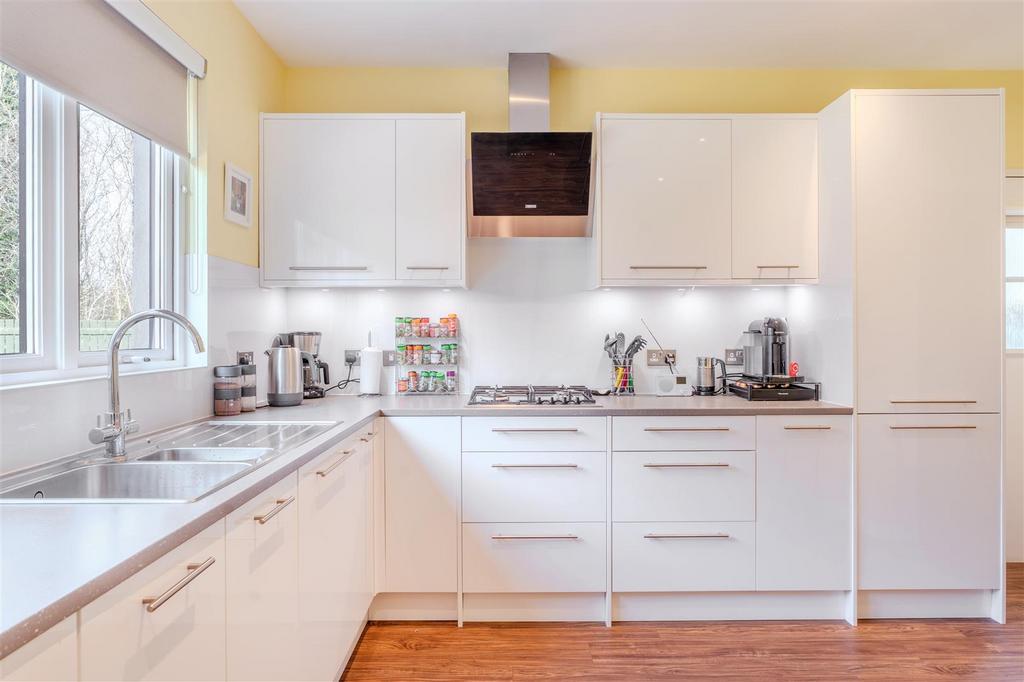 Kitchen2