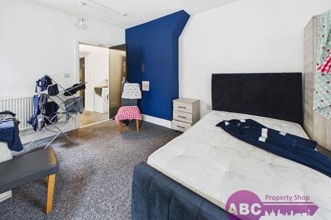 6 bedroom house of multiple occupation for sale, Cole Street, Prenton, Merseyside, CH43 4US