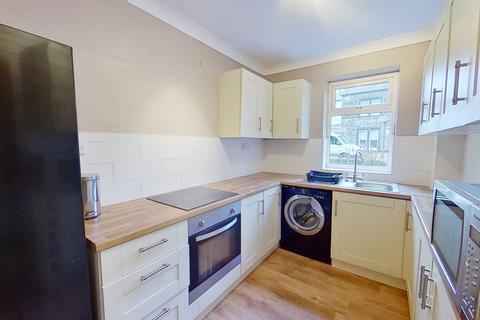 2 bedroom flat to rent, Flat 1 7a North Grange Road, Headingley, Leeds, West Yorkshire