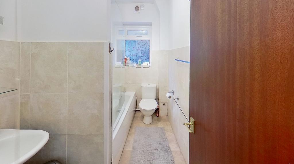 7a-North-Grange-Road-Bathroom.jpg