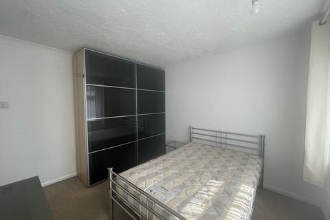 undefined, Vale Drive, Southampton, SO18