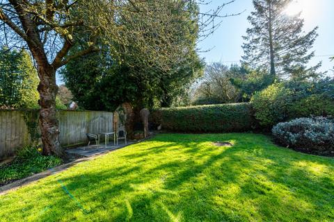 4 bedroom semi-detached house for sale, Manor Road, Oving, Aylesbury, Buckinghamshire, HP22