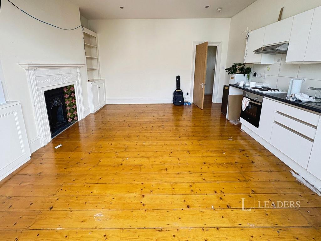 Pbox-IMG.jpeg