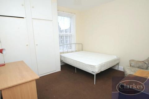 undefined, Waterloo Road, Winton, Dorset