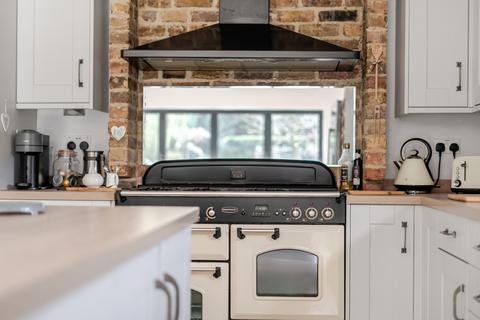 undefined, Clovelly Road, Hindhead, GU26