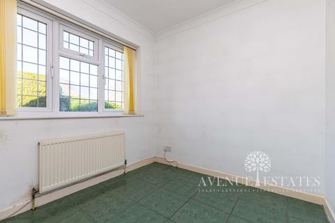 5 bedroom detached house for sale, Baverstock Road, Poole BH12