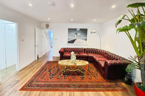 4 bedroom semi-detached house for sale, Beechwood Rise, Hertfordshire WD24
