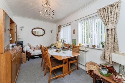 4 bedroom detached house for sale, Manor Park Drive, Great Sutton, Ellesmere Port, Cheshire, CH66