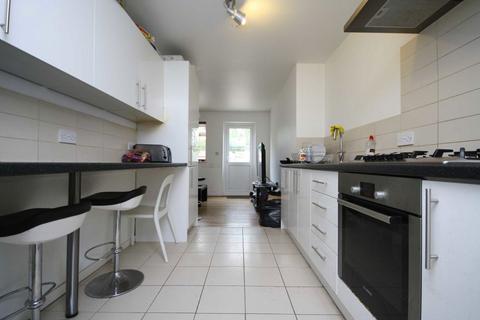 undefined, Victoria Road, Kingston Upon Thames KT1