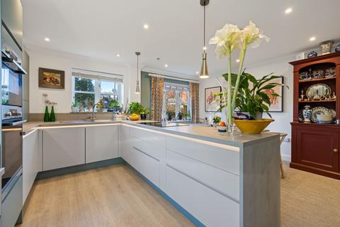 undefined, High Street, Haslemere, GU27
