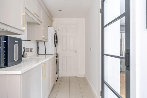 3 bedroom semi-detached house for sale, Exchange Road, Sunninghill