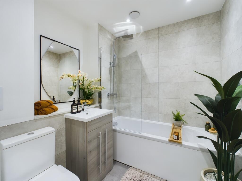 Bathroom.jpeg