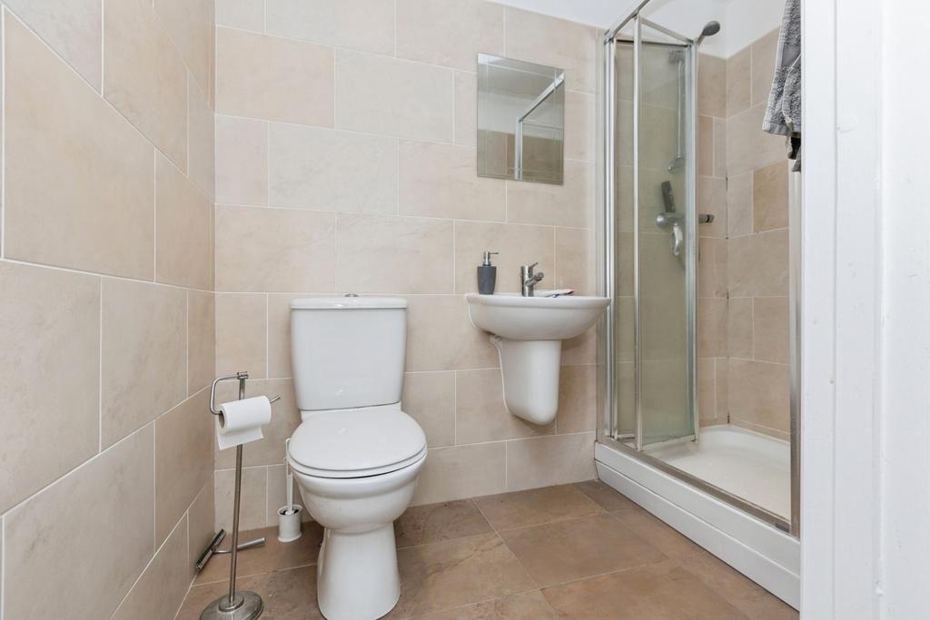 Ensuite Shower Room
