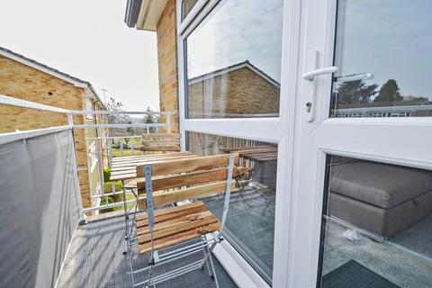 2 bedroom flat for sale, Kings Worthy
