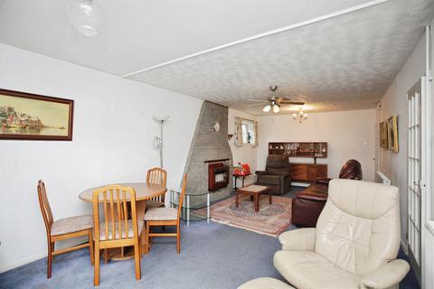 undefined, Rydal Close, Rugby