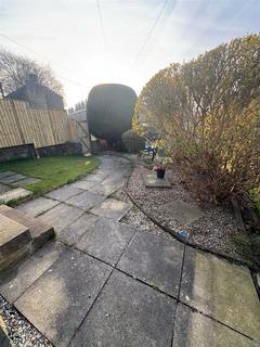 3 bedroom house to rent, Kirk Lane, Halifax