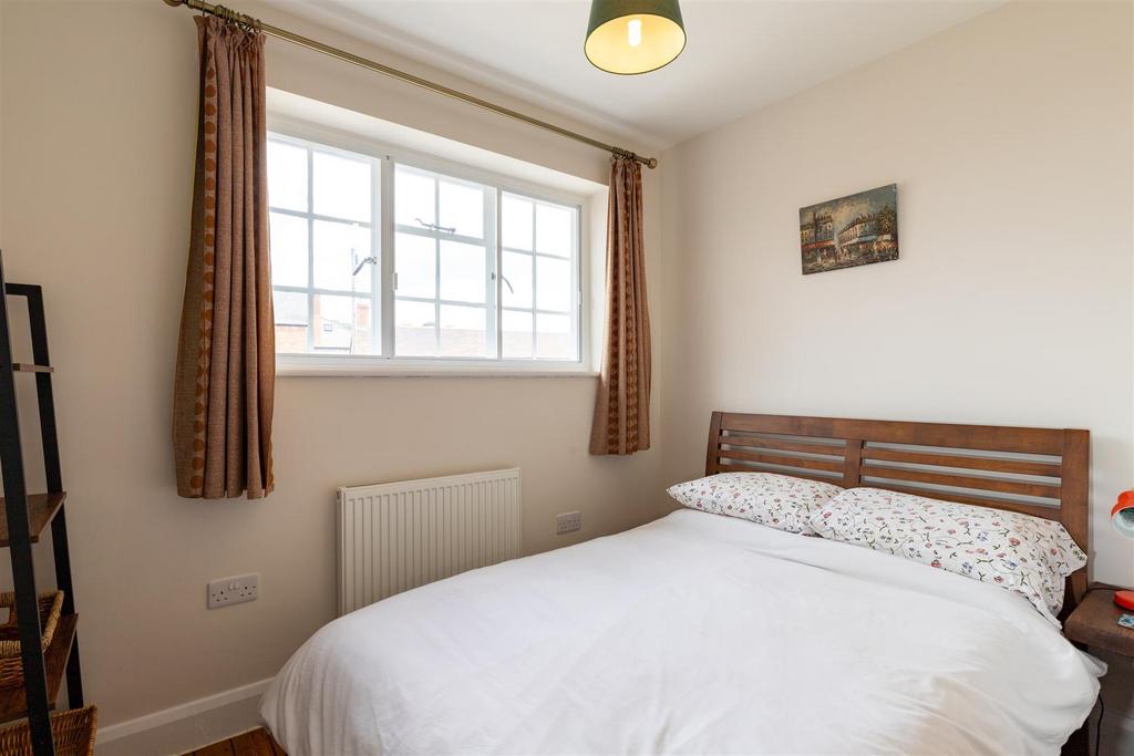 Church Place 1, Bridport (08 of 12).jpg