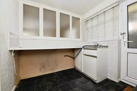 2 bedroom semi-detached bungalow for sale – pohled 3