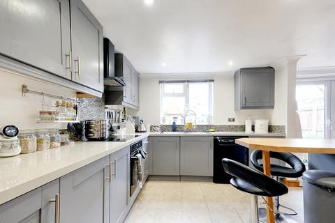 4 bedroom terraced house for sale, Nicholson Place, Chelmsford CM3