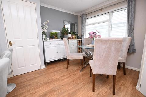 2 bedroom park home for sale, Creek Road, Canvey Island SS8