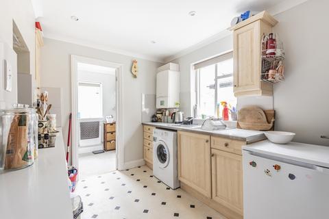 1 bedroom flat to rent, Squarey Street, London, SW17