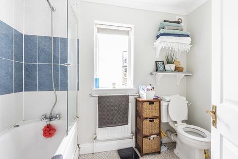 1 bedroom flat to rent, Squarey Street, London, SW17
