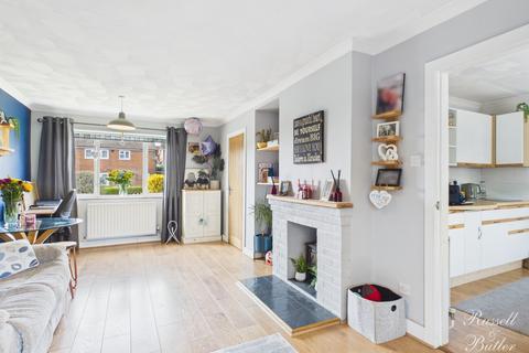 undefined, Wayneflete Avenue, Brackley, NN13 6AG