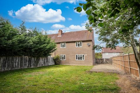 3 bedroom semi-detached house for sale, The Close, Holt, NR25