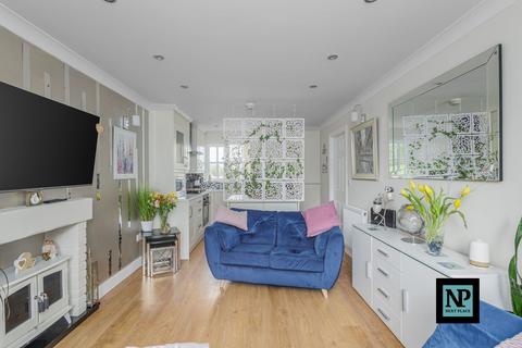 undefined, Arden Mews, Kingsbury, B78