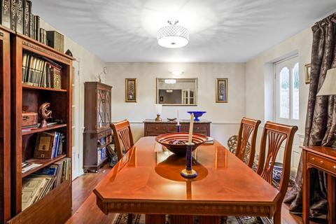 3 bedroom end of terrace house for sale, Bramley Road, Oakwood, N14