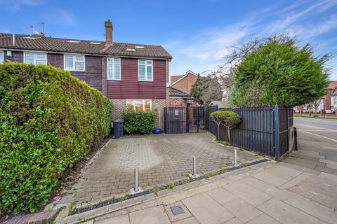 Bramley Road, Oakwood, N14
