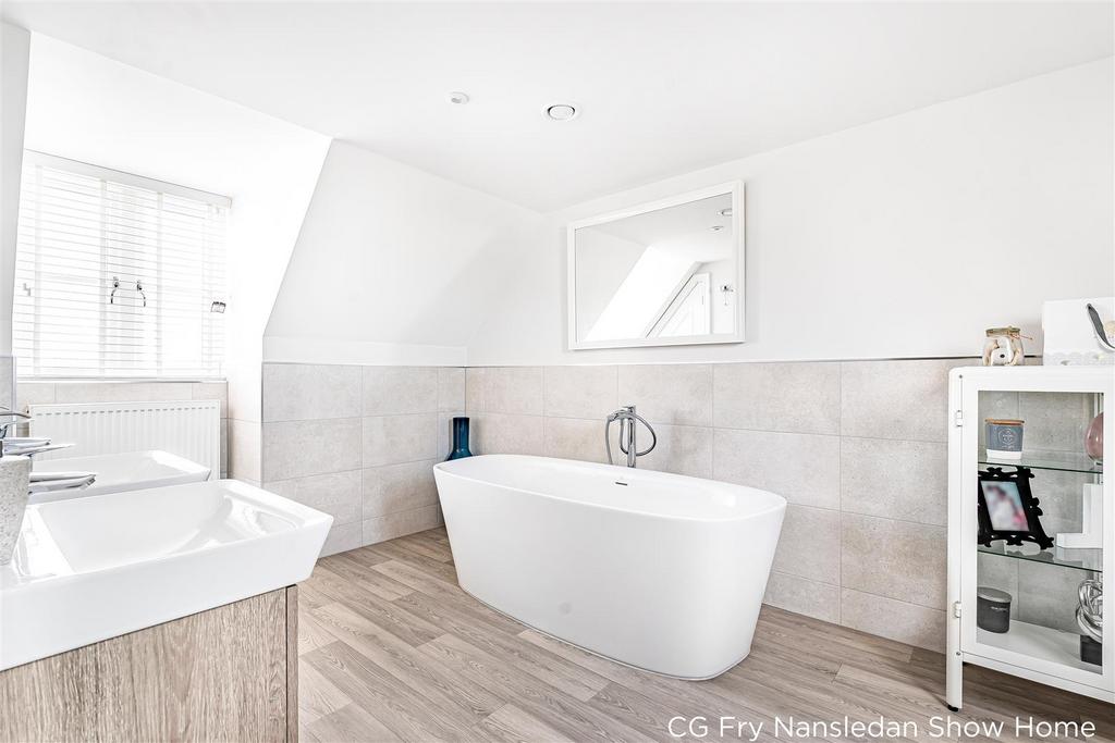 CG Fry Nansledan Show Home