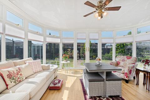 4 bedroom detached house for sale, North Street, Winkfield