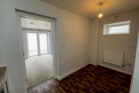 undefined, Cheddon Road, Taunton, TA2