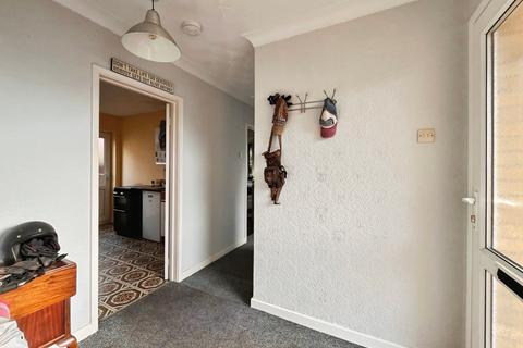 2 bedroom bungalow to rent, Lilian Road, Norwich, NR10