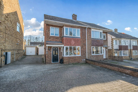 3 bedroom semi-detached house for sale, Morley Road, Basingstoke , RG21 3LH