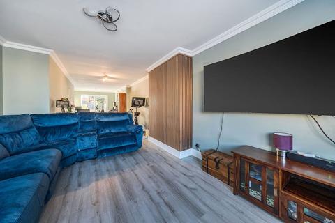 3 bedroom semi-detached house for sale, Morley Road, Basingstoke , RG21 3LH