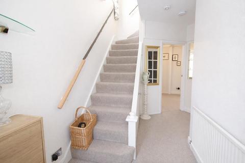 undefined, Elmwood Close, Wallington SM6
