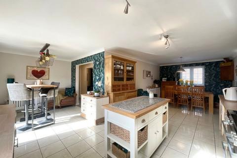 5 bedroom detached house for sale, Beacon Grove, Stone, ST15