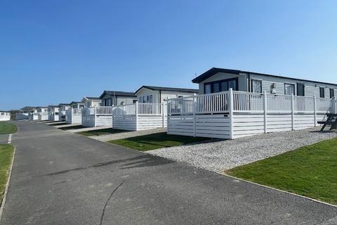 2 bedroom static caravan for sale, Crantock TR8